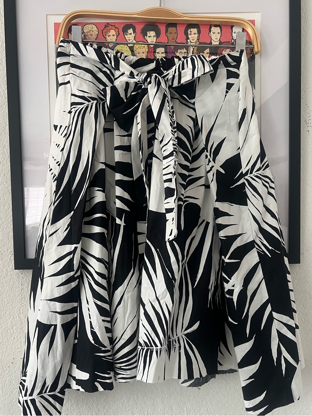 Who What Wear Black White Palm/Fern Print Versatile A-Line Cotton Midi Skirt L